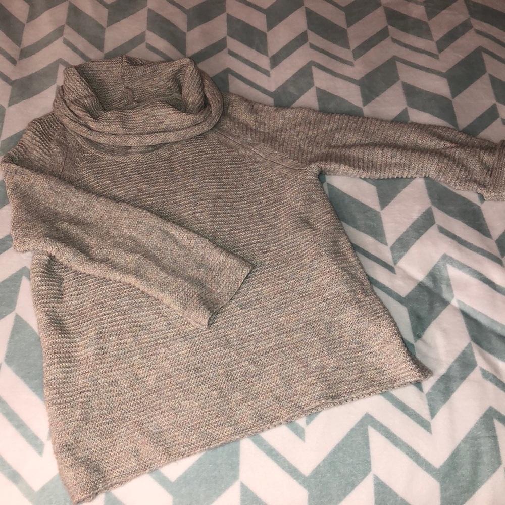 Lillian Nicole turtleneck sweater
